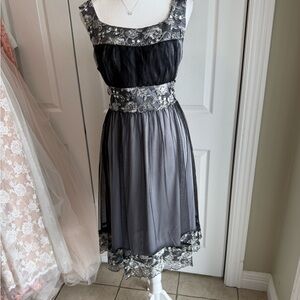 R&M Richards Black and Gray Floral Midi Dress